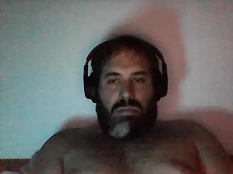 Snapshot of The_Masterxxx14 chatting on 06.19.26 The Masterxxx14 online show from 06.19.26