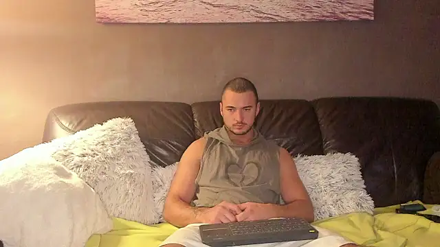 Snapshot of paulblack21 chatting on 10.26.25 paulblack21 online show from 10.26.25