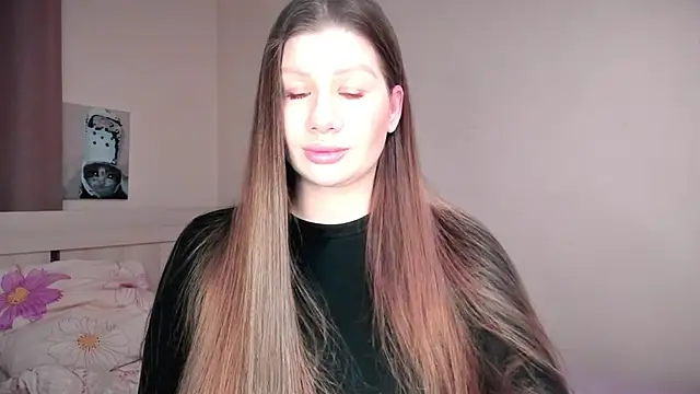 JuicyHelenX online show from 02.04.26