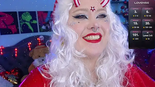 wickedxqueen online show from 12.26.24