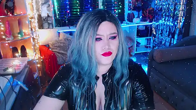 wickedxqueen online show from 01.13.25