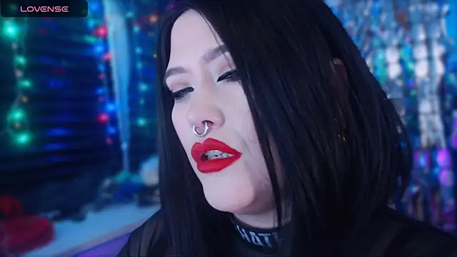 wickedxqueen online show from 01.25.25