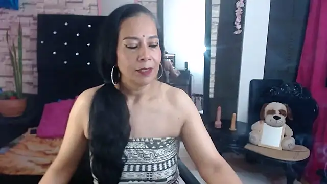 MarianaNight02 online show from 09.24.25