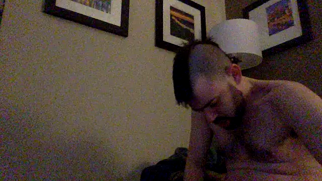 Fr4nk1eFFuxxx online show from 01.04.25