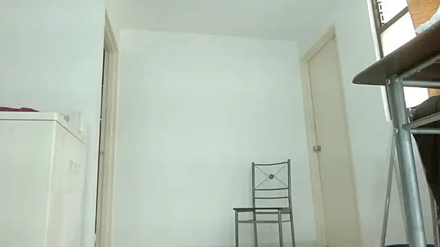 Snapshot of JohanyLatino chatting on 01.27.25 JohanyLatino online show from 01.27.25