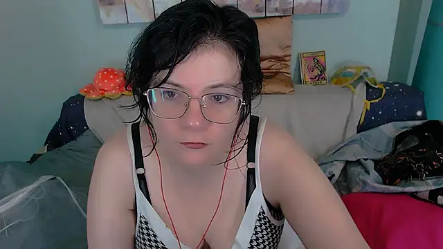 EverlyRays online show from 11.30.25