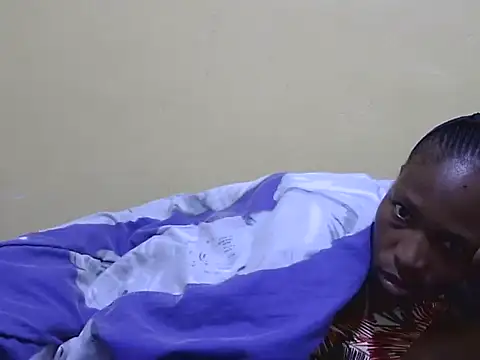 Smillie prety online show from 09.14.25