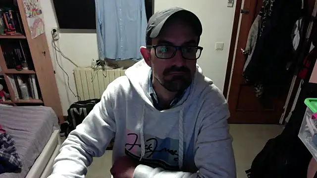 Snapshot of techmoon chatting on 12.26.24 techmoon online show from 12.26.24