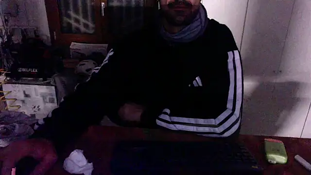 Snapshot of techmoon chatting on 11.07.25 techmoon online show from 11.07.25