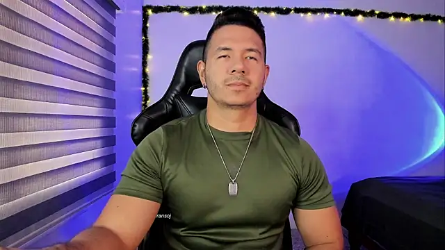 Snapshot of ransoj chatting on 02.25.26 ransoj online show from 02.25.26