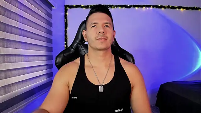 Snapshot of ransoj chatting on 02.27.26 ransoj online show from 02.27.26