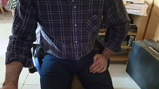 angelgarcia269 online show from 10.29.25