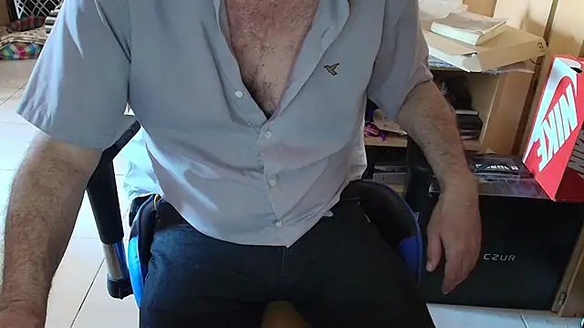 angelgarcia269 online show from 11.28.25