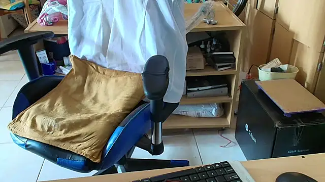 angelgarcia269 online show from 12.21.25