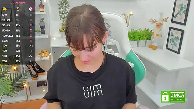  Eliizabeth  online show from 03.18.25