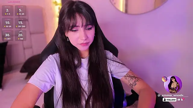 Snapshot of emma_woods_ chatting on 12.02.24 emma woods online show from 12.02.24