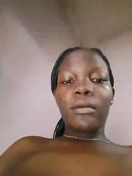 Snapshot of sweet_zara01 chatting on 02.15.25 sweet zara01 online show from 02.15.25
