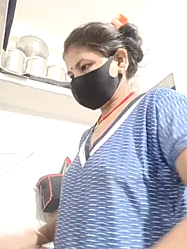 Riyaa-Devi online show from 12.19.24