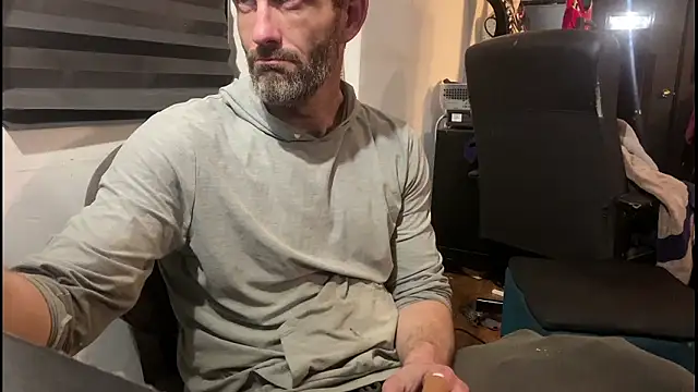 Snapshot of leanjamesdean chatting on 12.09.24 leanjamesdean online show from 12.09.24