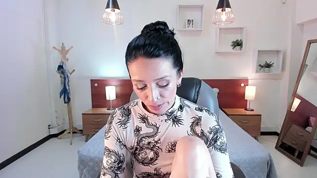 Snapshot of Kristen_Garner chatting on 01.31.25 Kristen Garner online show from 01.31.25