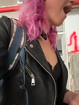 Dina-Light online show from 02.15.25