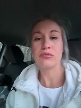 Dina-Light online show from 03.22.25