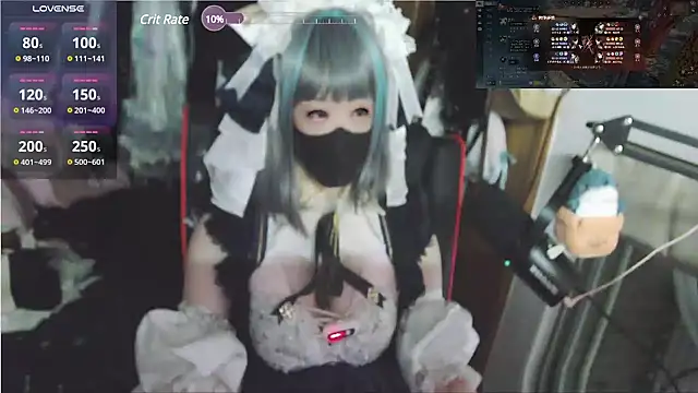 Snapshot of z23002 chatting on 02.23.25 z23002 online show from 02.23.25