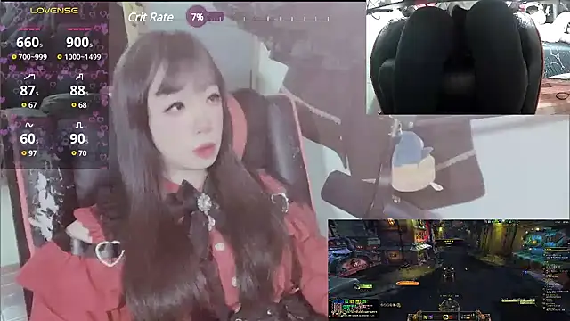 Snapshot of z23002 chatting on 03.19.25 z23002 online show from 03.19.25