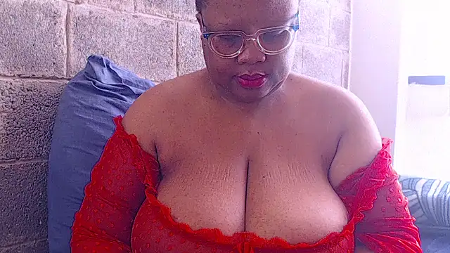 Snapshot of PASION_THUNDERX23 chatting on 10.16.25 PASION THUNDERX23 online show from 10.16.25