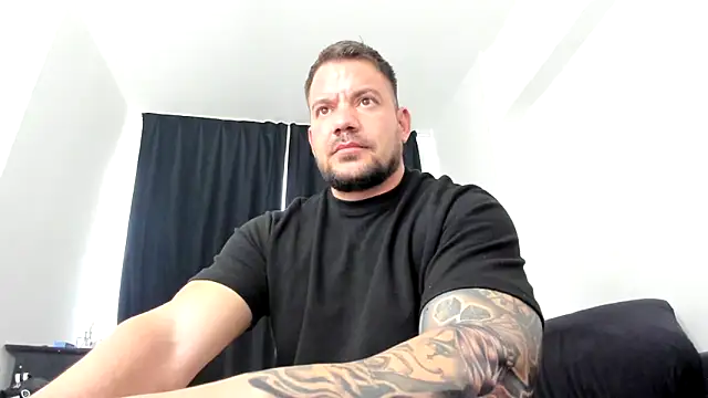musclemonster31 online show from 02.28.25