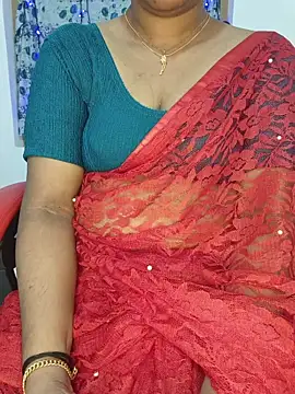 Snapshot of Malluivaniya chatting on 06.14.26 Malluivaniya online show from 06.14.26