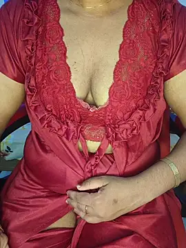 Snapshot of Malluivaniya chatting on 06.19.26 Malluivaniya online show from 06.19.26