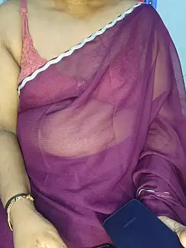 Snapshot of Malluivaniya chatting on 06.27.26 Malluivaniya online show from 06.27.26