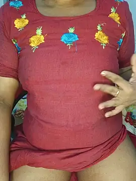 Snapshot of Malluivaniya chatting on 07.17.26 Malluivaniya online show from 07.17.26