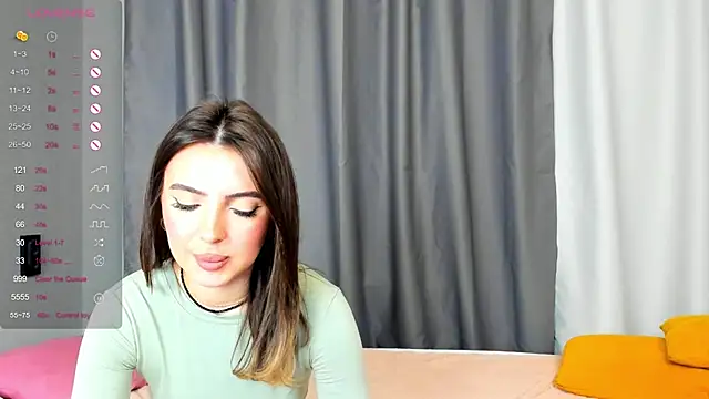 Snapshot of AnnaTeona chatting on 12.08.24 AnnaTeona online show from 12.08.24