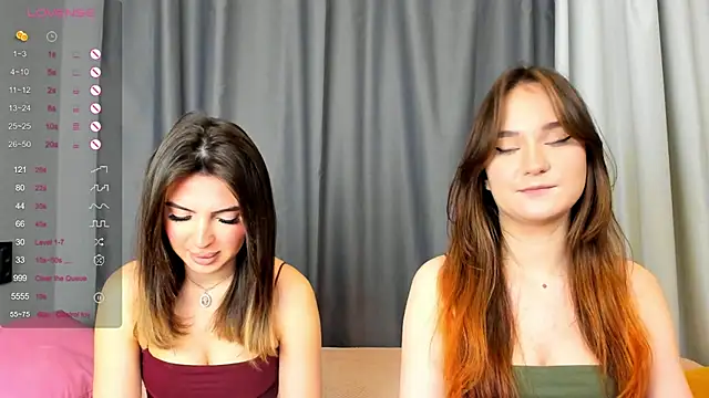 Snapshot of AnnaTeona chatting on 12.16.24 AnnaTeona online show from 12.16.24
