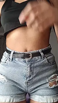 Snapshot of Miia_Petitte chatting on 04.09.26 Miia Petitte online show from 04.09.26