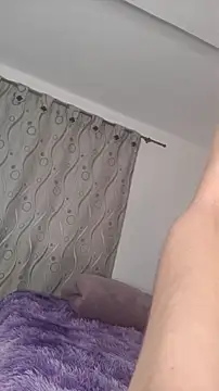 Snapshot of Miia_Petitte chatting on 04.11.26 Miia Petitte online show from 04.11.26