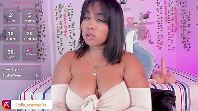 Emily restrepo online show from 01.25.25