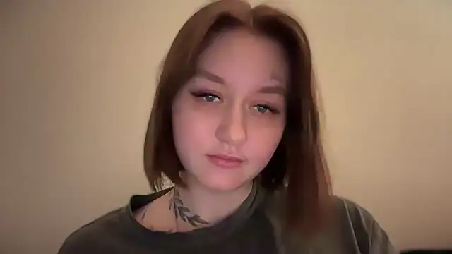 Snapshot of Isabel-Bailey chatting on 02.14.25 Isabel-Bailey online show from 02.14.25