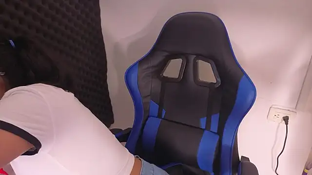 Cuteprincess21 online show from 02.20.26