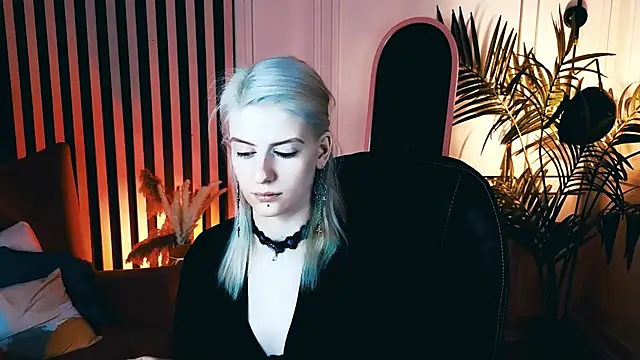 Noah ElmerX online show from 10.14.25