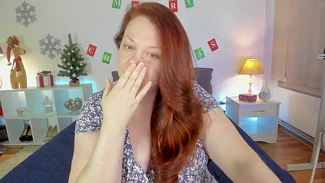 CutieGinger online show from 12.28.24