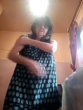 Lovely Lori online show from 11.15.25