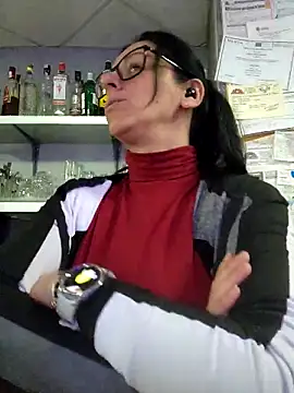 Snapshot of bruneta_sexy23 chatting on 03.06.25 bruneta sexy23 online show from 03.06.25