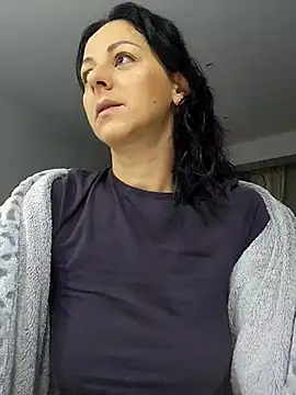 Snapshot of bruneta_sexy23 chatting on 03.13.25 bruneta sexy23 online show from 03.13.25