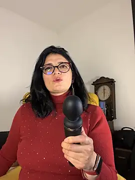 Snapshot of adriana71 chatting on 06.13.26 adriana71 online show from 06.13.26