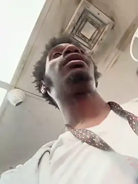 ITSONLYKENNY online show from 12.22.24