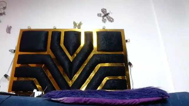 Helennahot online show from 04.02.26