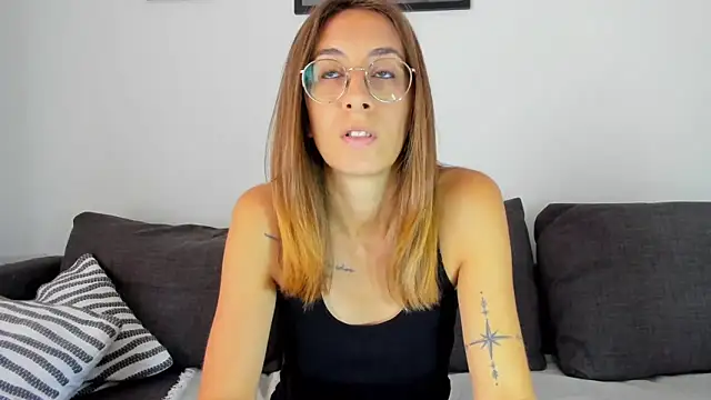 DesireMore90 online show from 09.25.25